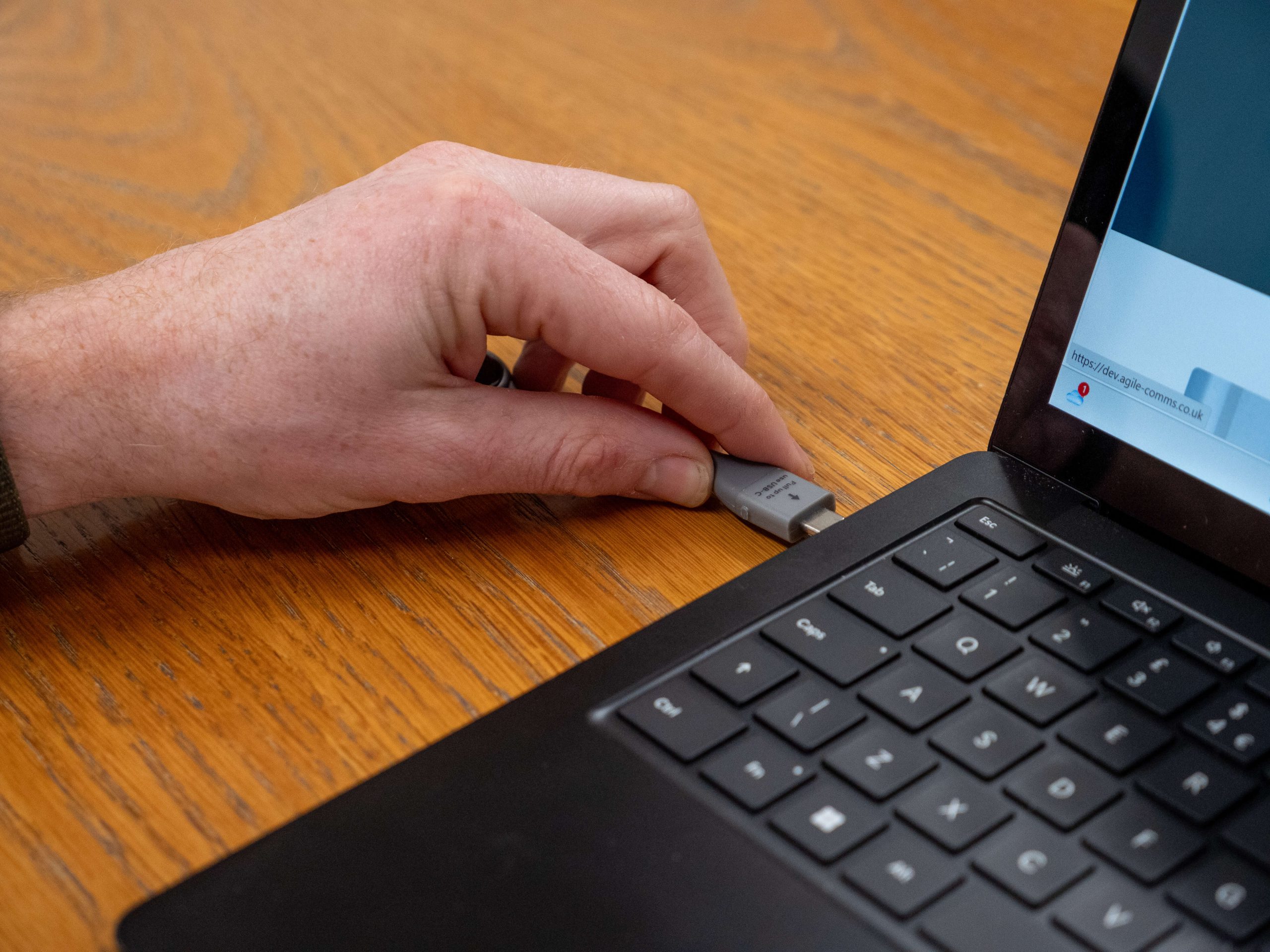 Pulling in yealink USBC to laptop